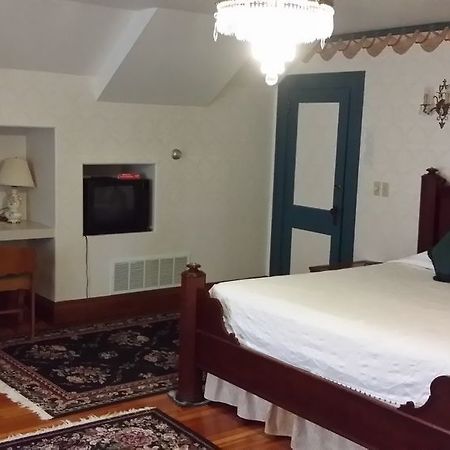 Chestnut Charm Bed & Breakfast Atlantic المظهر الخارجي الصورة