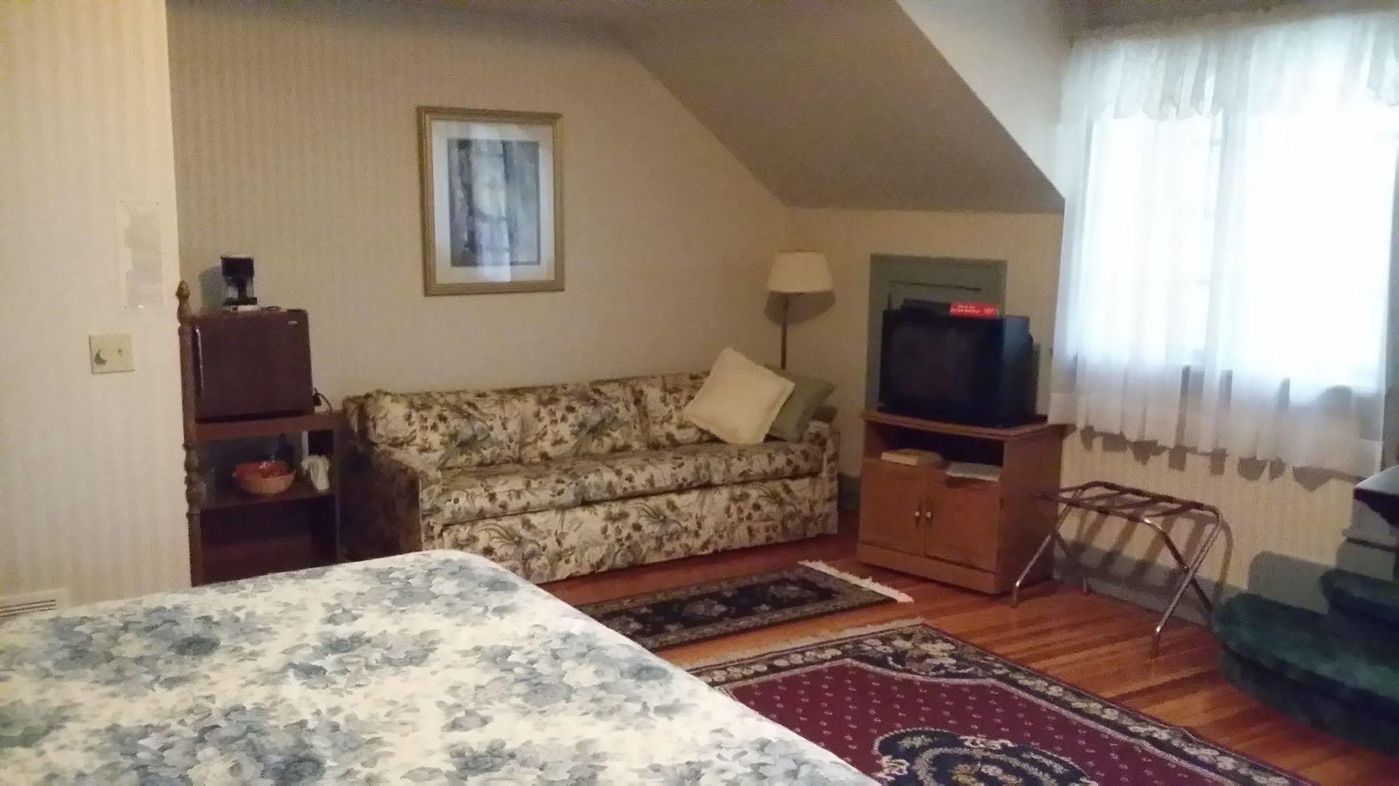 Chestnut Charm Bed & Breakfast Atlantic المظهر الخارجي الصورة